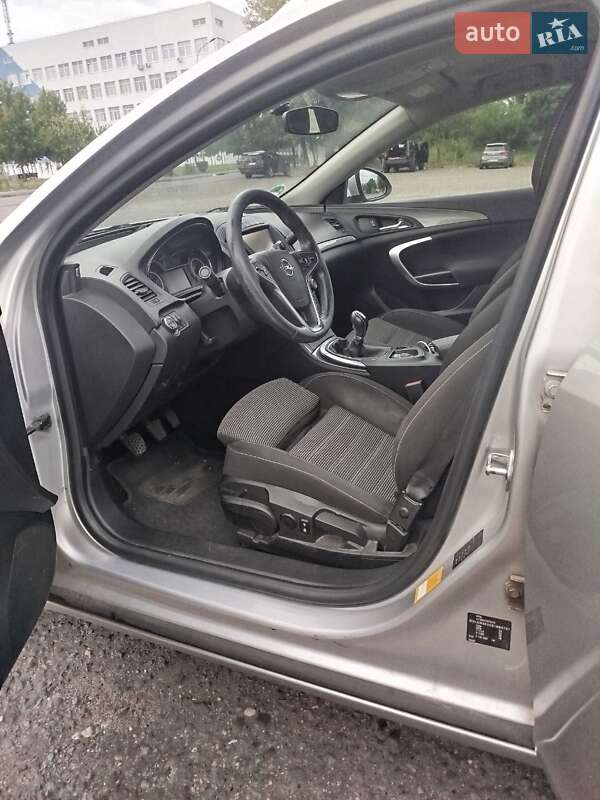 Универсал Opel Insignia 2016 в Ужгороде