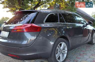 Универсал Opel Insignia 2011 в 