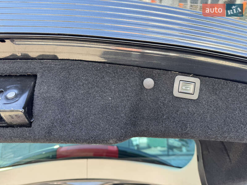 Универсал Opel Insignia 2012 в Ровно