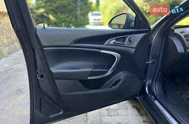 Універсал Opel Insignia 2010 в 