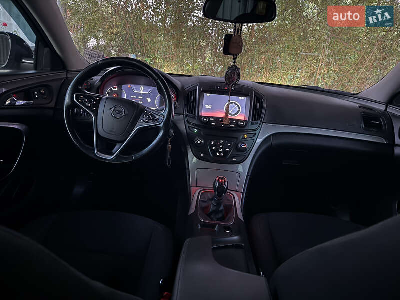 Універсал Opel Insignia 2015 в Слов'янську