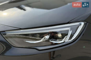 Лифтбек Opel Insignia 2020 в 