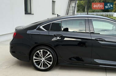 Лифтбек Opel Insignia 2020 в 