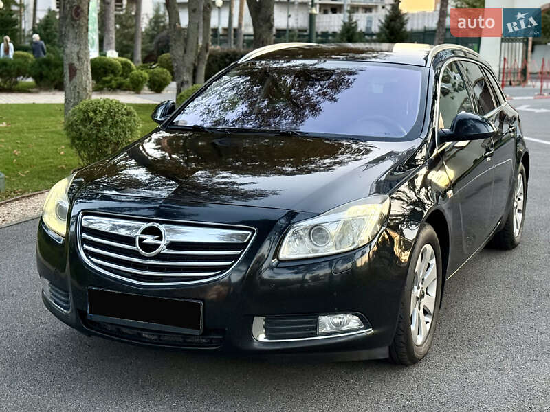 Универсал Opel Insignia 2010 в Харькове