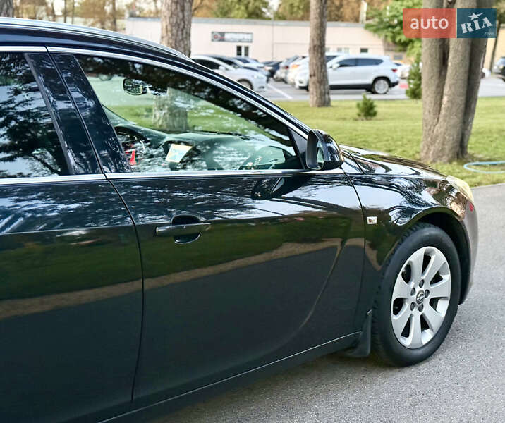 Универсал Opel Insignia 2010 в Харькове