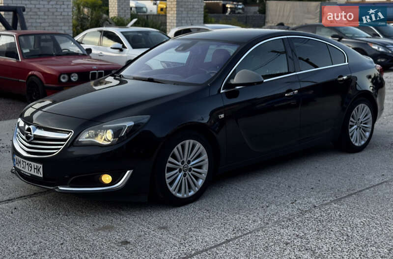 Лифтбек Opel Insignia 2013 в Житомире
