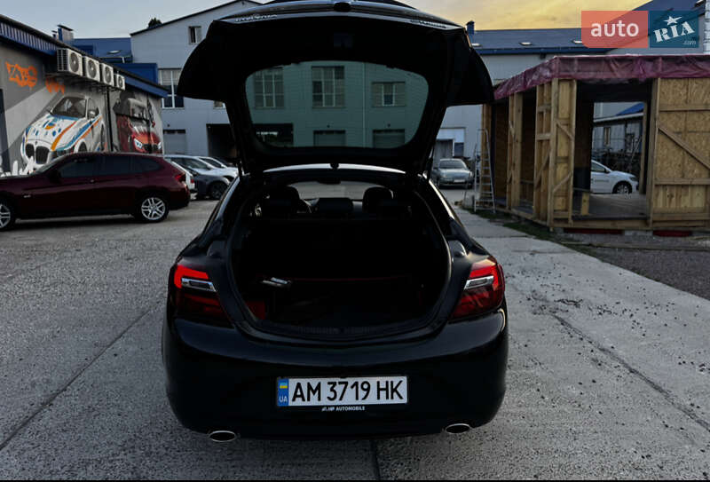 Лифтбек Opel Insignia 2013 в Житомире