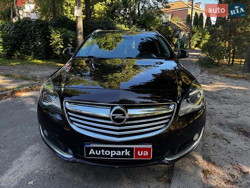 Универсал Opel Insignia 2014 в Киеве