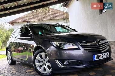 Универсал Opel Insignia 2015 в Бориславе