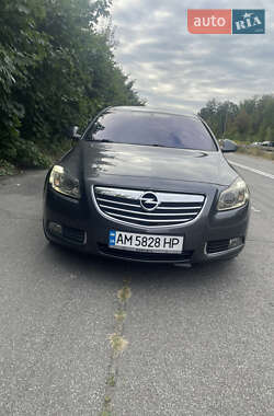 Лифтбек Opel Insignia 2009 в Житомире