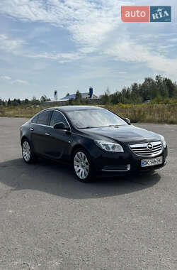 Седан Opel Insignia 2009 в Березному