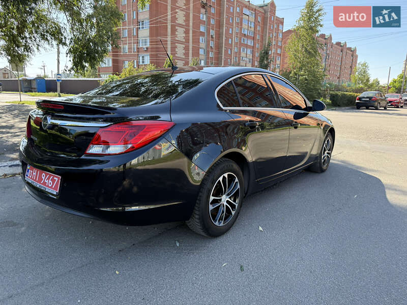 Седан Opel Insignia 2009 в Борисполе