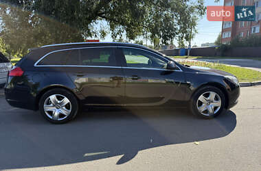 Универсал Opel Insignia 2009 в 