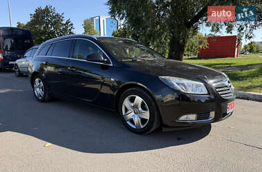 Универсал Opel Insignia 2009 в 
