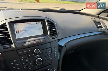 Универсал Opel Insignia 2009 в 