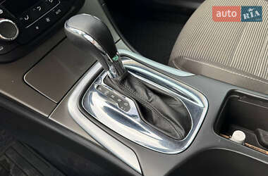 Универсал Opel Insignia 2011 в 