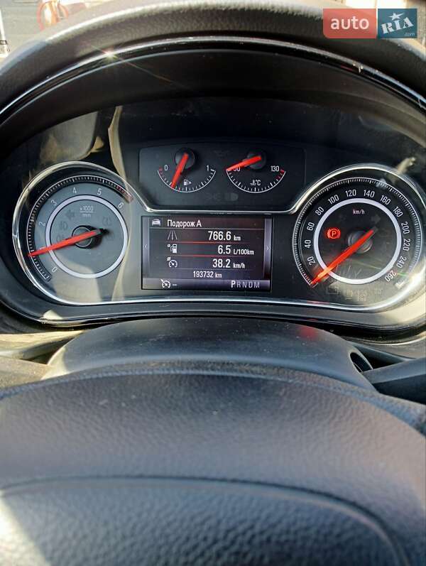 Ліфтбек Opel Insignia 2015 в Кривому Розі