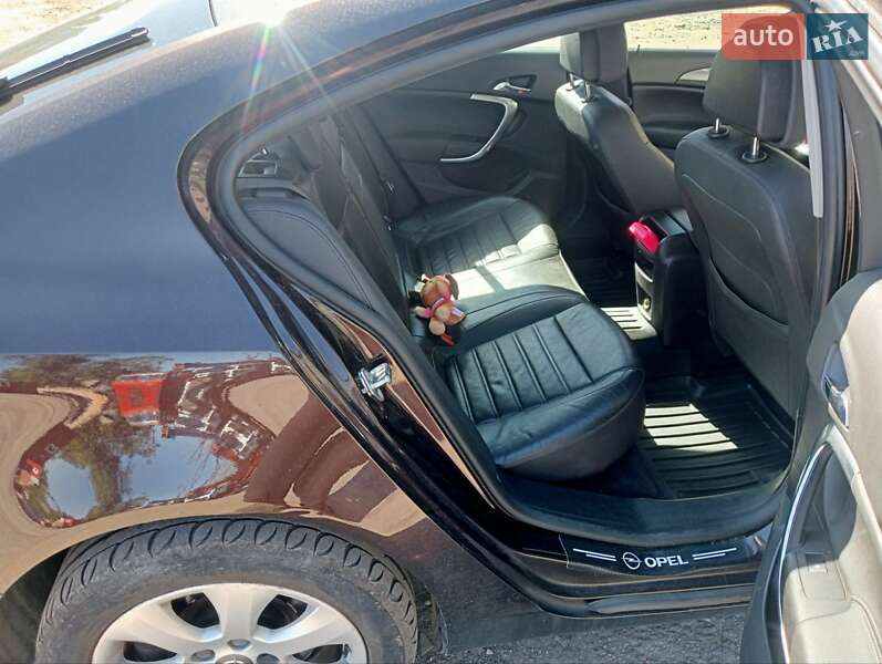 Ліфтбек Opel Insignia 2015 в Кривому Розі