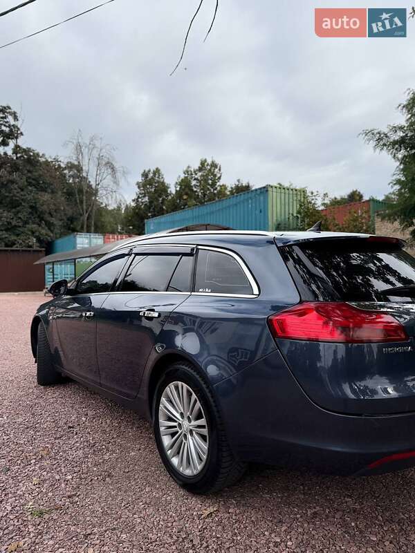 Универсал Opel Insignia 2009 в Ирпене