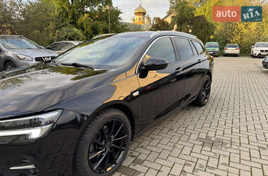 Универсал Opel Insignia 2021 в 
