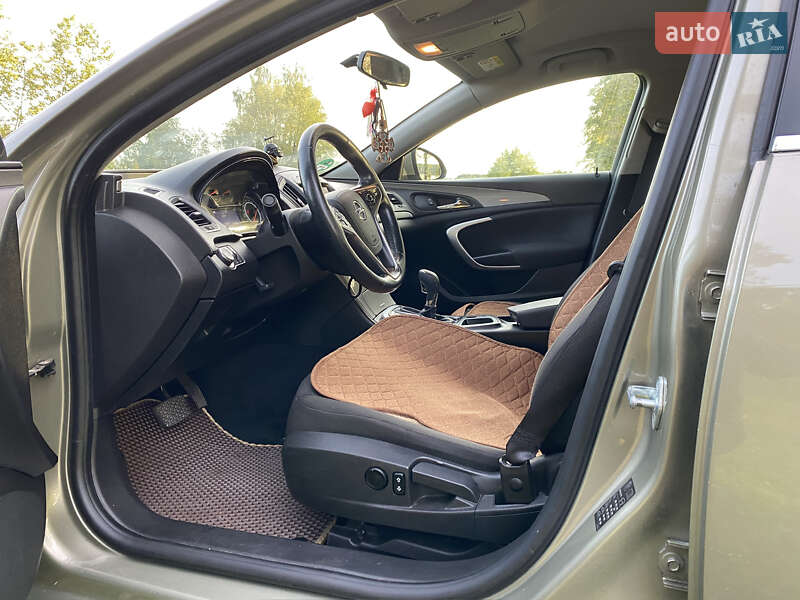 Универсал Opel Insignia 2016 в Ратным