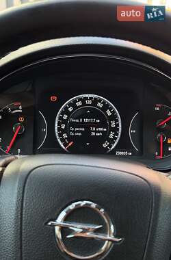 Універсал Opel Insignia 2015 в 