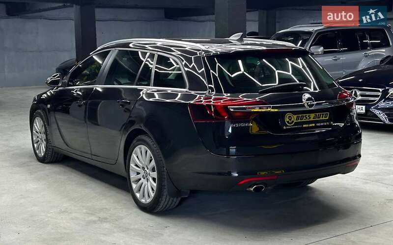 Универсал Opel Insignia 2016 в Черновцах