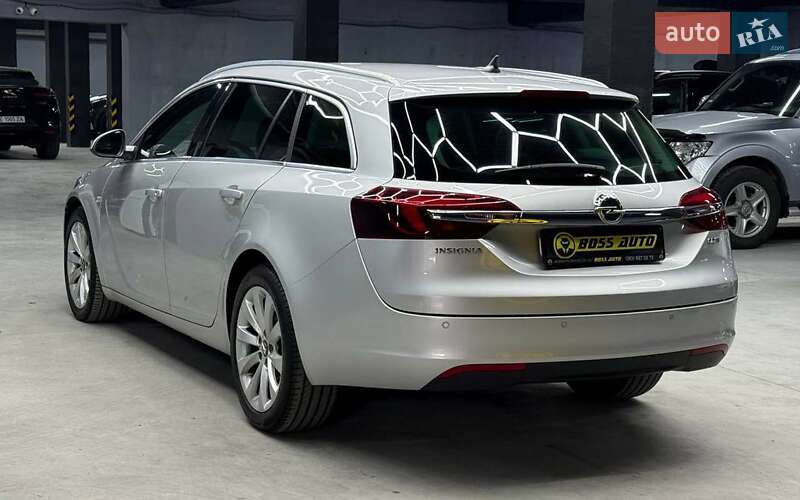 Універсал Opel Insignia 2014 в Чернівцях фото 4 Універсал Opel Insignia 2014 в Чернівцях
