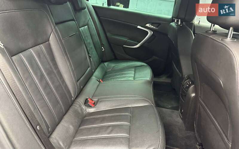 Універсал Opel Insignia 2014 в Чернівцях фото 18 Універсал Opel Insignia 2014 в Чернівцях