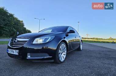 Седан Opel Insignia 2009 в 