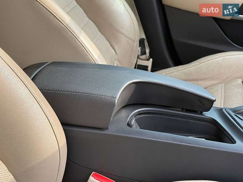 Универсал Opel Insignia 2014 в Одессе