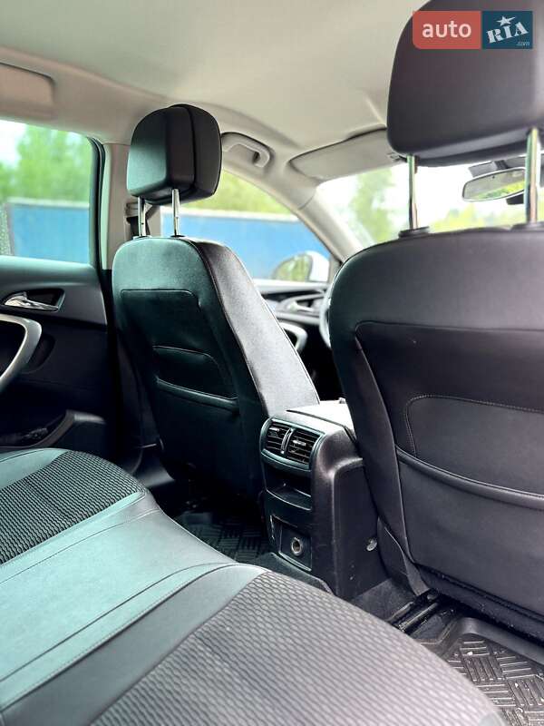 Универсал Opel Insignia 2016 в Коростышеве