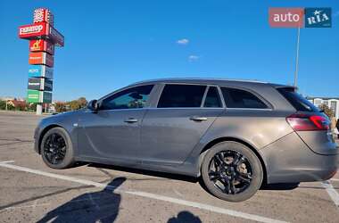 Універсал Opel Insignia 2015 в Рівному