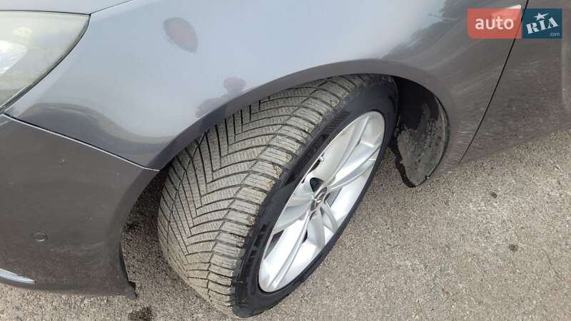 Универсал Opel Insignia 2010 в Луцке