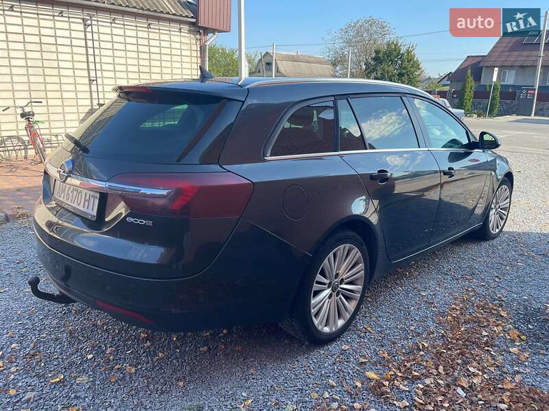 Універсал Opel Insignia 2015 в Звягелі