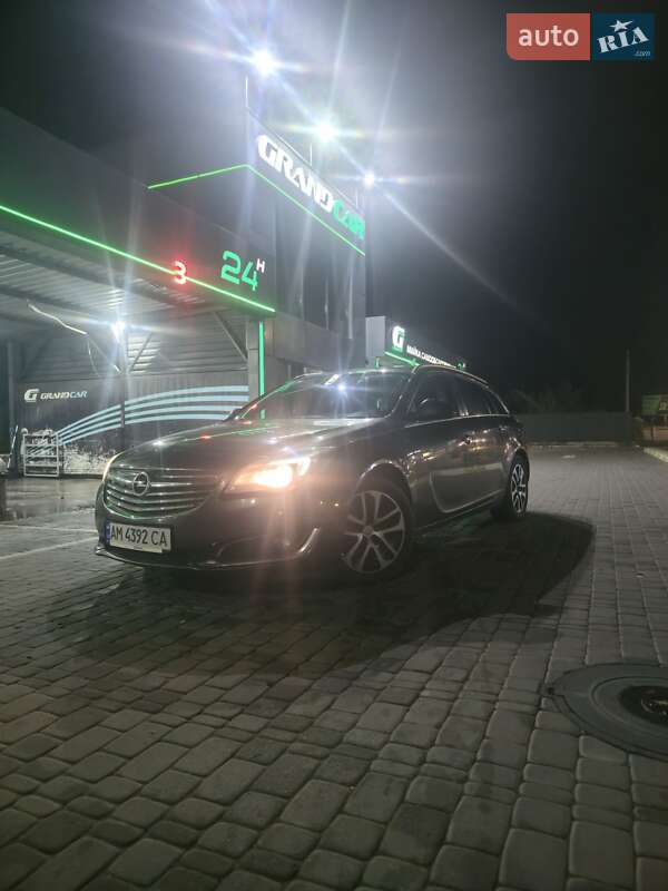 Универсал Opel Insignia 2014 в Коростене