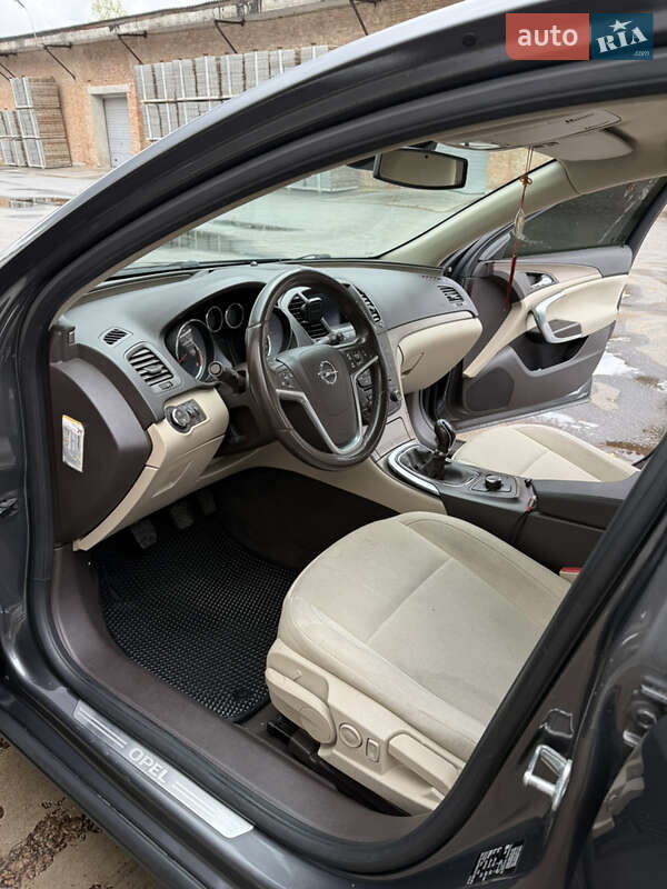 Ліфтбек Opel Insignia 2009 в Києві