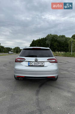 Универсал Opel Insignia 2016 в 