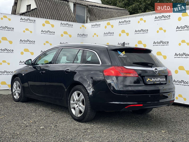 Универсал Opel Insignia 2011 в Луцке