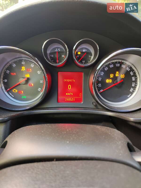 Універсал Opel Insignia 2010 в Києві фото 22 Універсал Opel Insignia 2010 в Києві