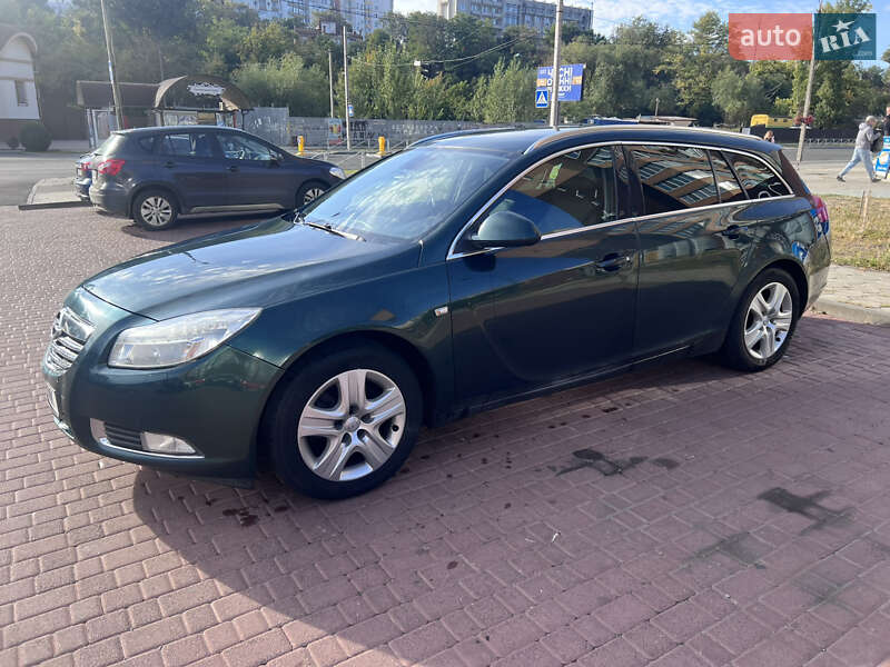 Універсал Opel Insignia 2012 в Черкасах