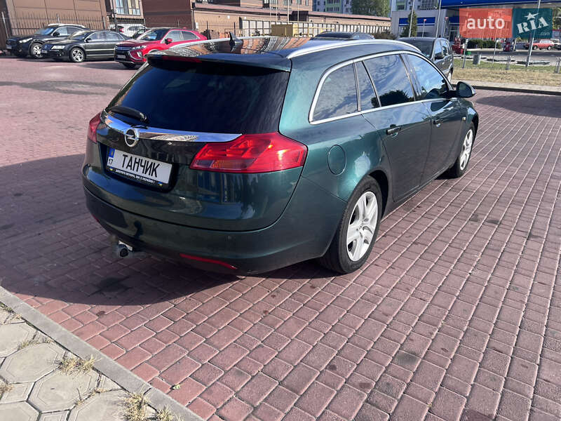 Універсал Opel Insignia 2012 в Черкасах