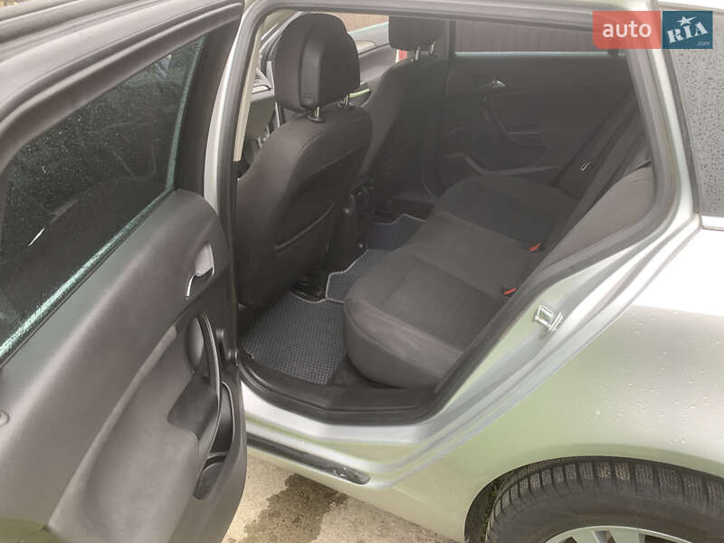 Универсал Opel Insignia 2009 в Жовкве фото 16 Универсал Opel Insignia 2009 в Жовкве