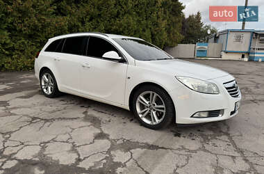 Универсал Opel Insignia 2011 в Ровно