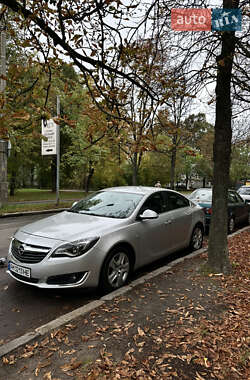 Седан Opel Insignia 2015 в Киеве