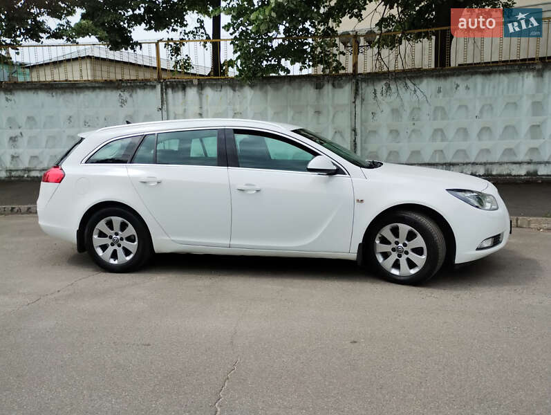 Универсал Opel Insignia 2013 в Могилев-Подольске фото 6 Универсал Opel Insignia 2013 в Могилев-Подольске