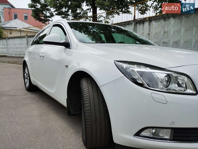 Универсал Opel Insignia 2013 в Могилев-Подольске фото 10 Универсал Opel Insignia 2013 в Могилев-Подольске