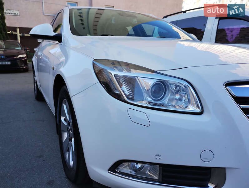 Универсал Opel Insignia 2013 в Могилев-Подольске фото 17 Универсал Opel Insignia 2013 в Могилев-Подольске