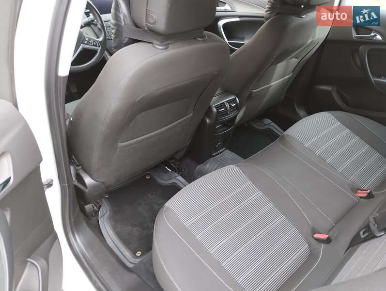 Универсал Opel Insignia 2013 в Могилев-Подольске фото 22 Универсал Opel Insignia 2013 в Могилев-Подольске