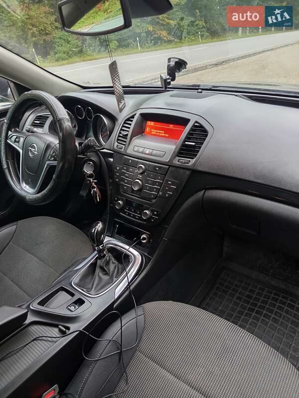Універсал Opel Insignia 2010 в Кременці